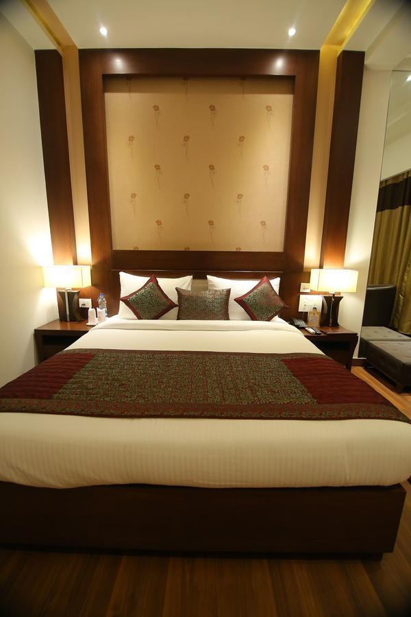 Cs Boutique Hotel Faridabad Exterior foto
