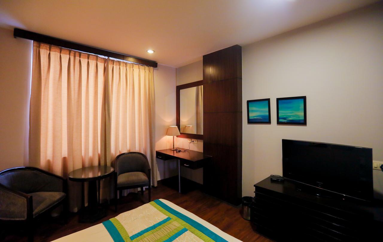 Cs Boutique Hotel Faridabad Exterior foto